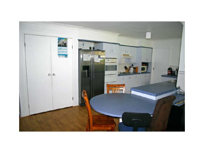 5 Links Place, Willow Vale NSW 2575