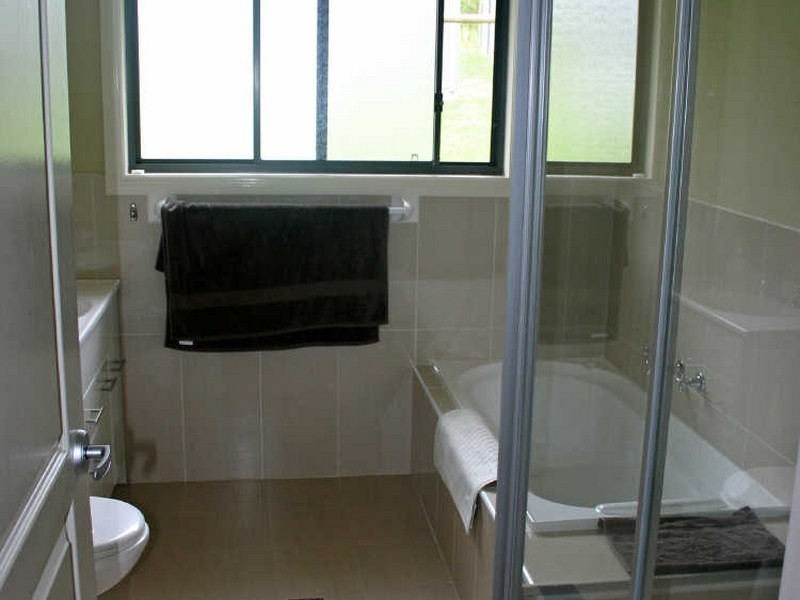 5a Carlton Street, Willow Vale NSW 2575