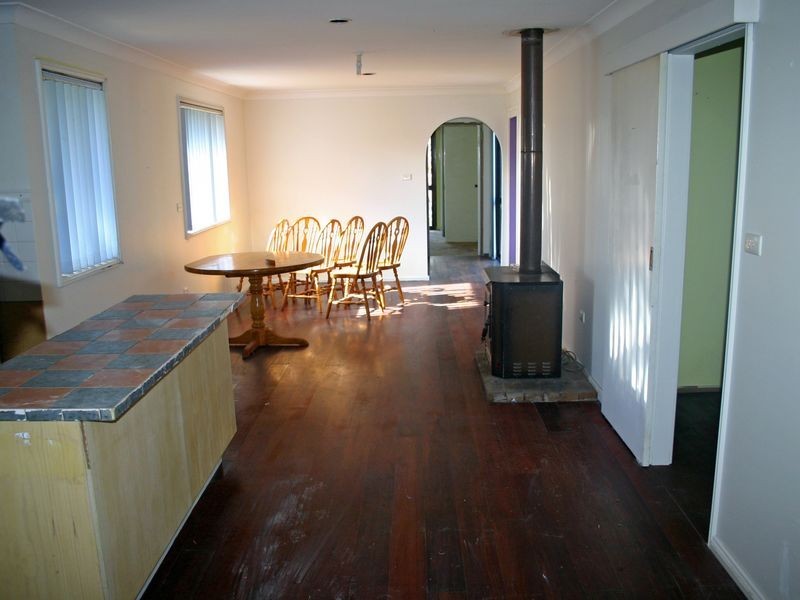 61 Banksia Street, Colo Vale NSW 2575