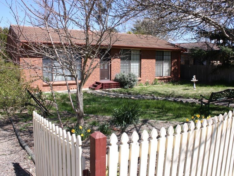 17 Thompson Street, Bowral NSW 2576