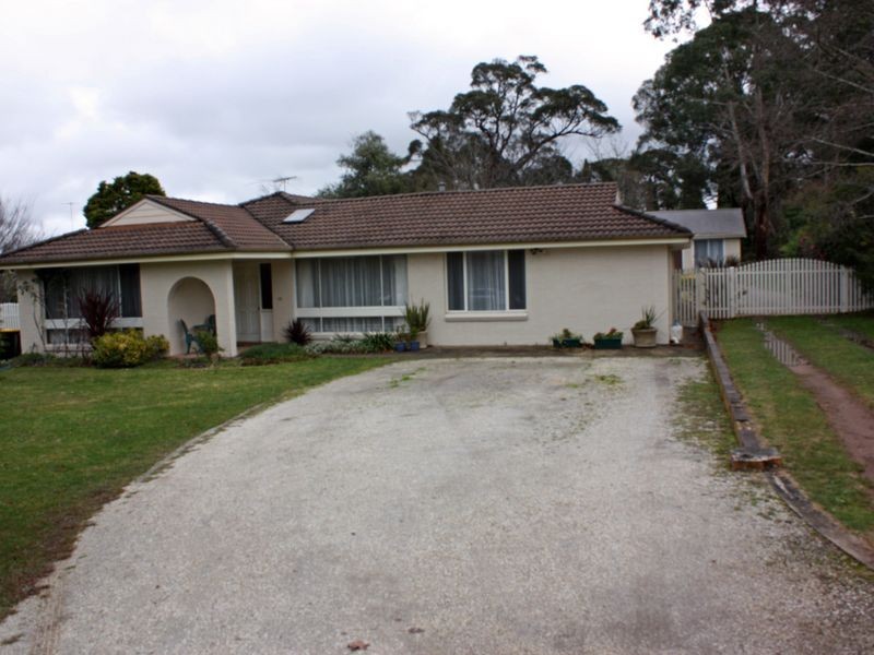 5 Wheen Close, Bowral NSW 2576