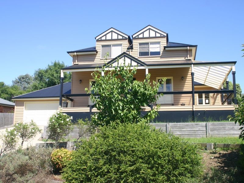 14 Alice Avenue, Bowral NSW 2576