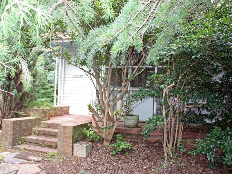 16 Gordon Road, Bowral NSW 2576