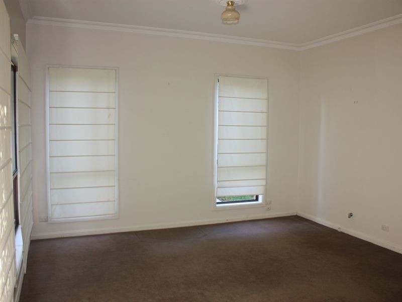 33 Sir Donald Bradman Drive, Bowral NSW 2576