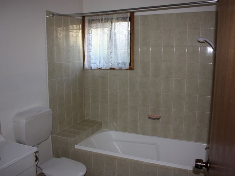 82 Railway Avenue, Colo Vale NSW 2575