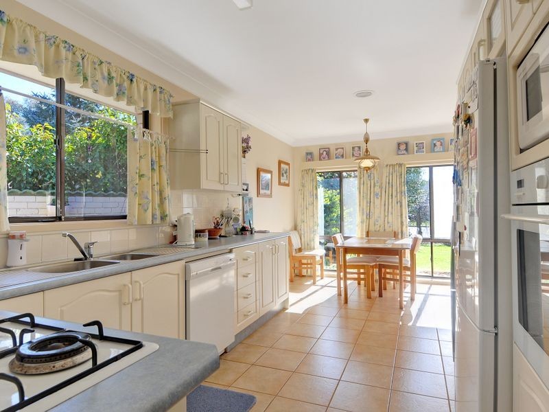 5 Sweeney Place, Bowral NSW 2576