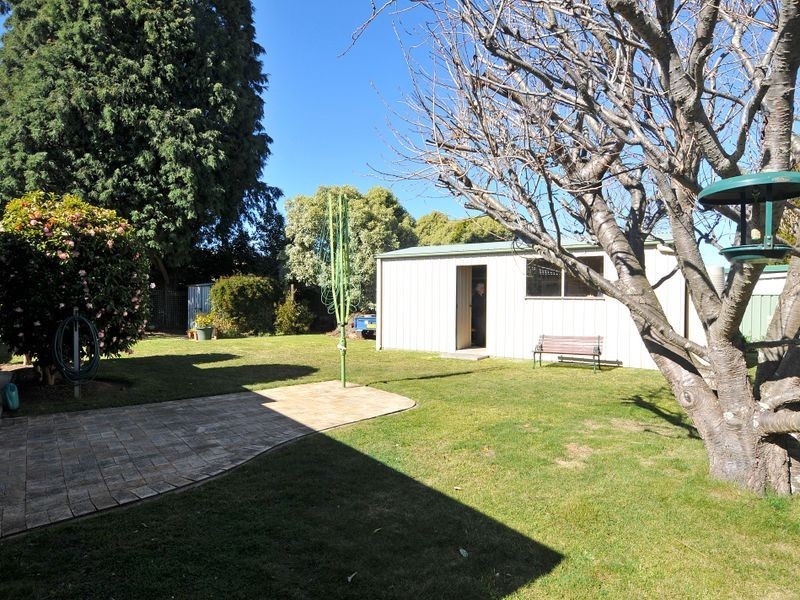 5 Sweeney Place, Bowral NSW 2576