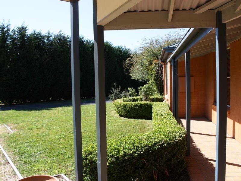 13 Highland Drive, Bowral NSW 2576