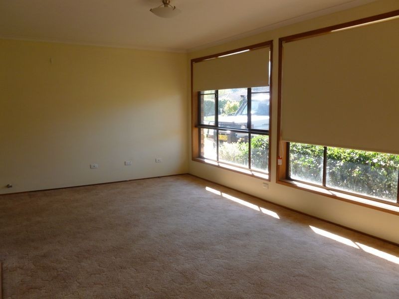 8 Cassandra Place, Bowral NSW 2576