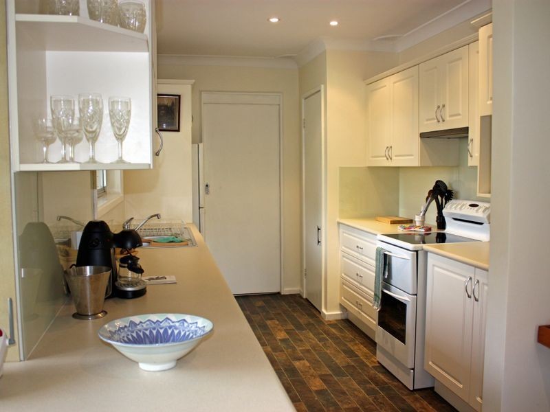 65 Sunninghill Avenue, Burradoo NSW 2576