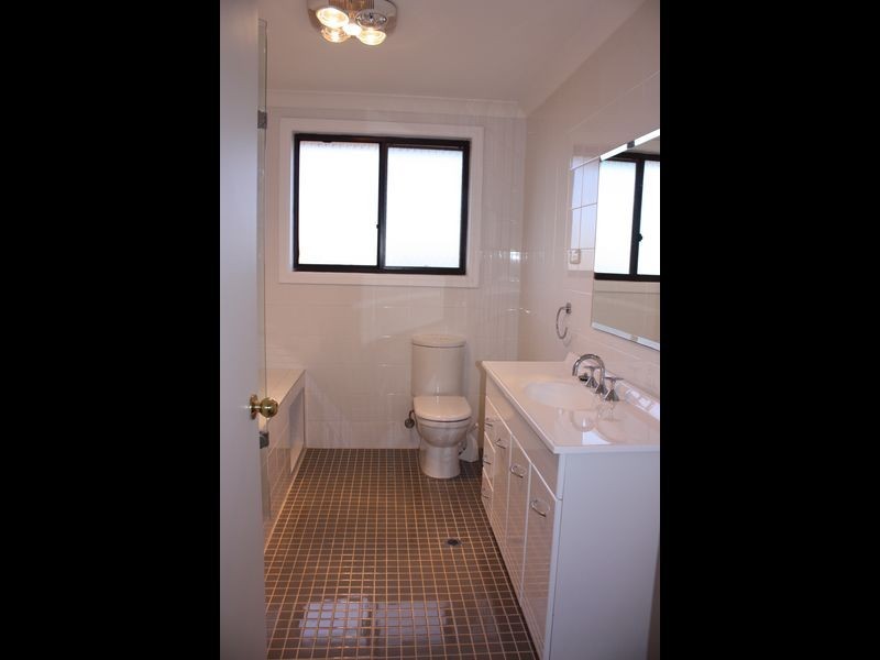 33 Sir Donald Bradman Drive, Bowral NSW 2576