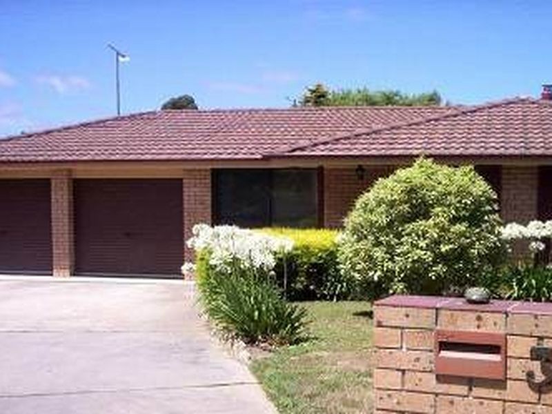 3 Stan McCabe Place, Bowral NSW 2576