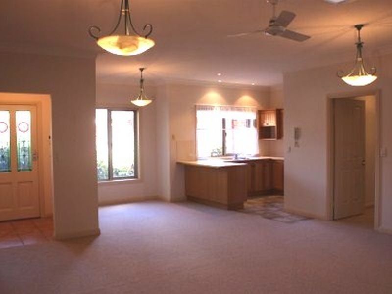 3/4 Short Street, Bowral NSW 2576