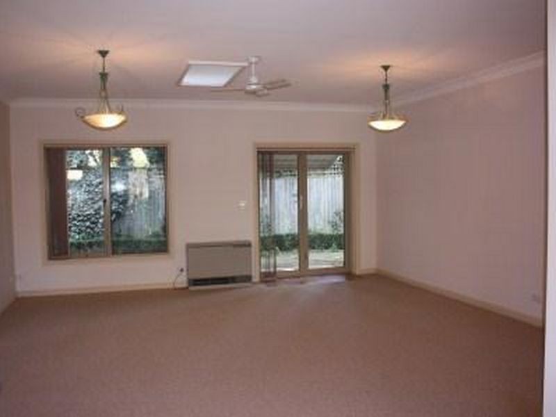 3/4 Short Street, Bowral NSW 2576