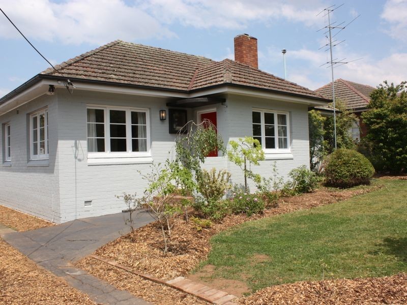 5 Aitken Road, Bowral NSW 2576