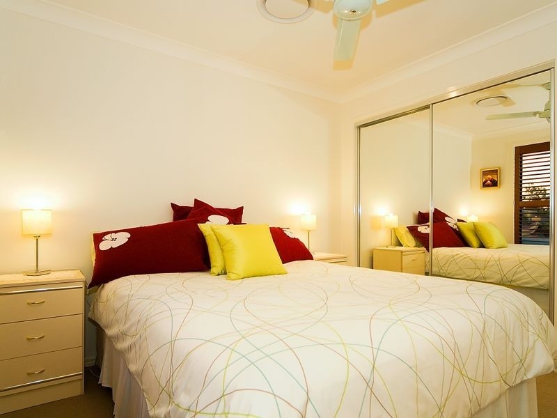 3 Whitewood Cres, Brookwater QLD 4300