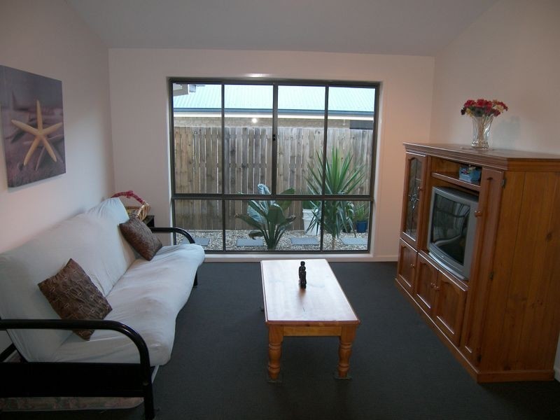 16 Orchard Crescent, Springfield Lakes QLD 4300