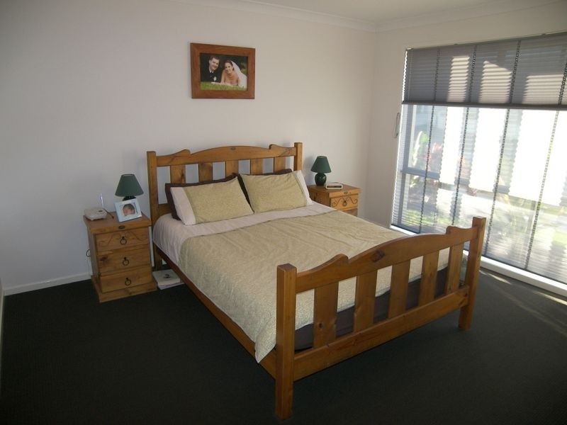 16 Orchard Crescent, Springfield Lakes QLD 4300