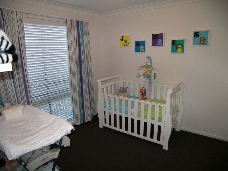 16 Orchard Crescent, Springfield Lakes QLD 4300