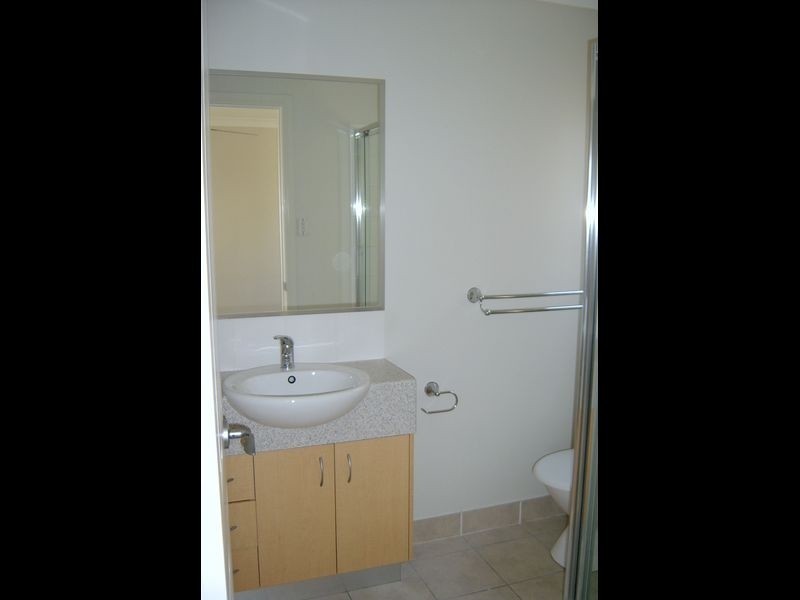 4 Pinnacle Close, Springfield Lakes QLD 4300