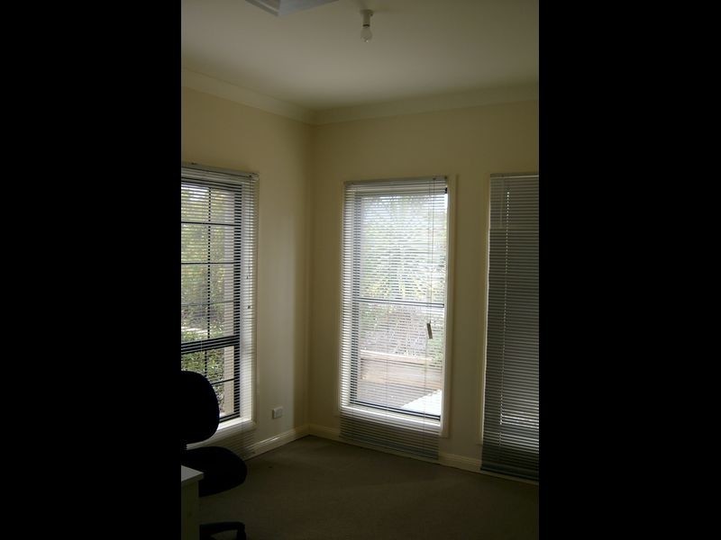 74 Oakview Crescent, Brookwater QLD 4300