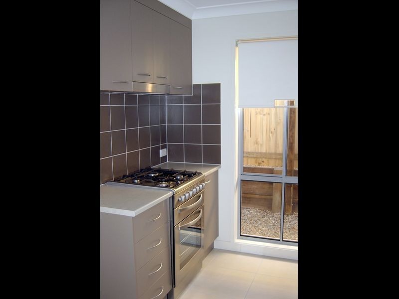 21 Emerald Crescent, Springfield Lakes QLD 4300