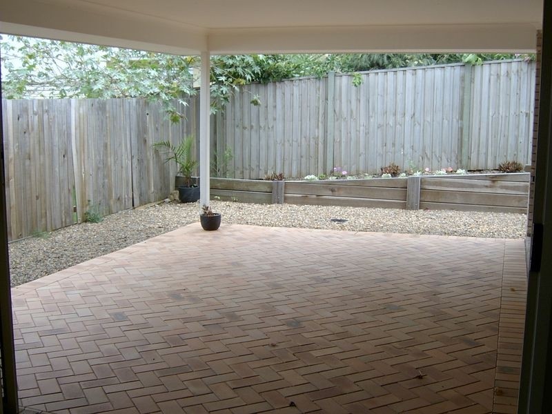 18 Parkview Drive, Springfield Lakes QLD 4300