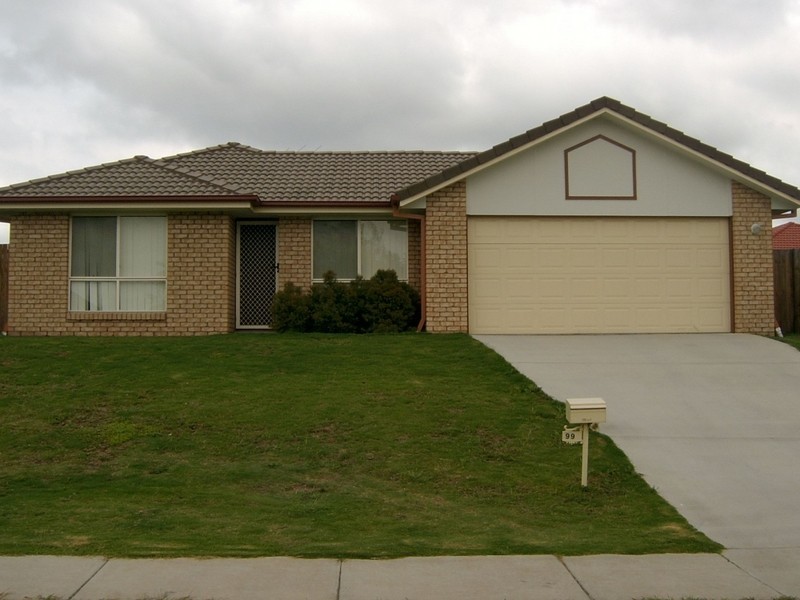 99 Anna Drive, Raceview QLD 4305