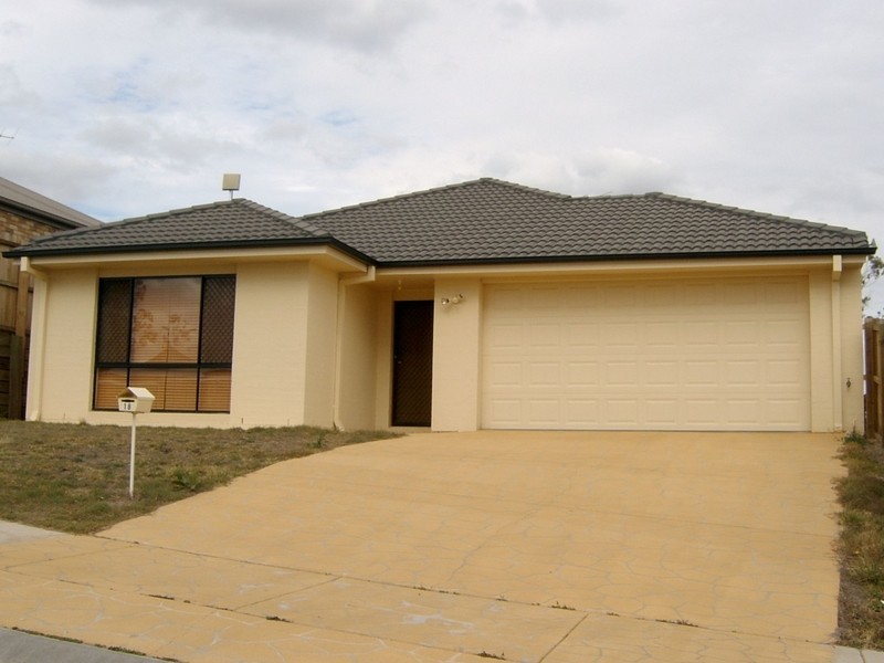 18 Apollo Place, Springfield Lakes QLD 4300