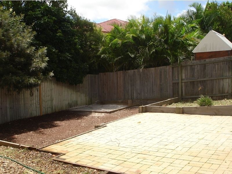 6 Danube Crecent, Springfield QLD 4300