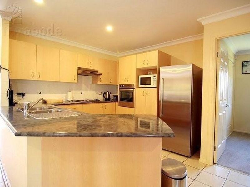 31 Eden Crescent, Springfield Lakes QLD 4300