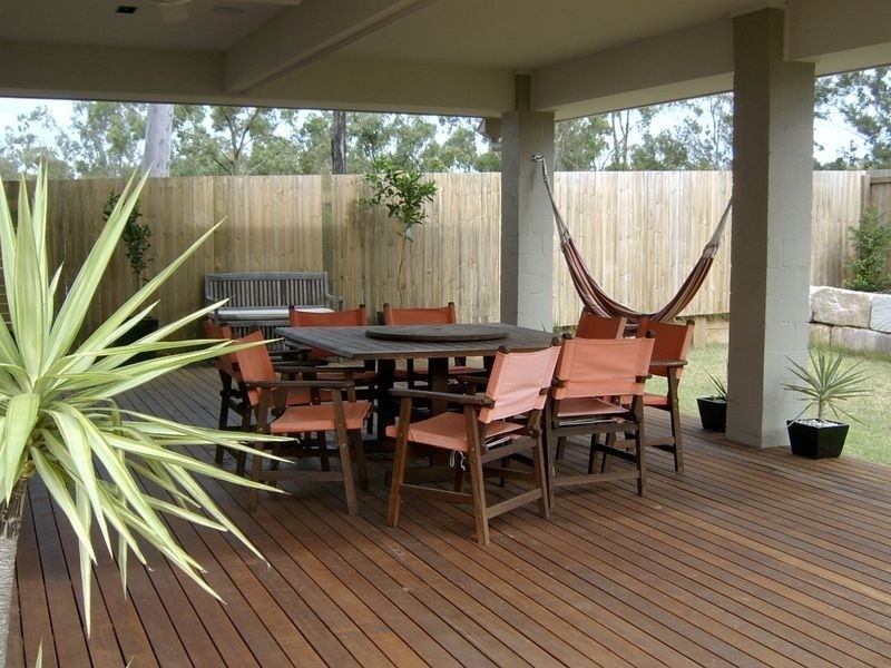 21 Shallow Bay Drive, Springfield Lakes QLD 4300