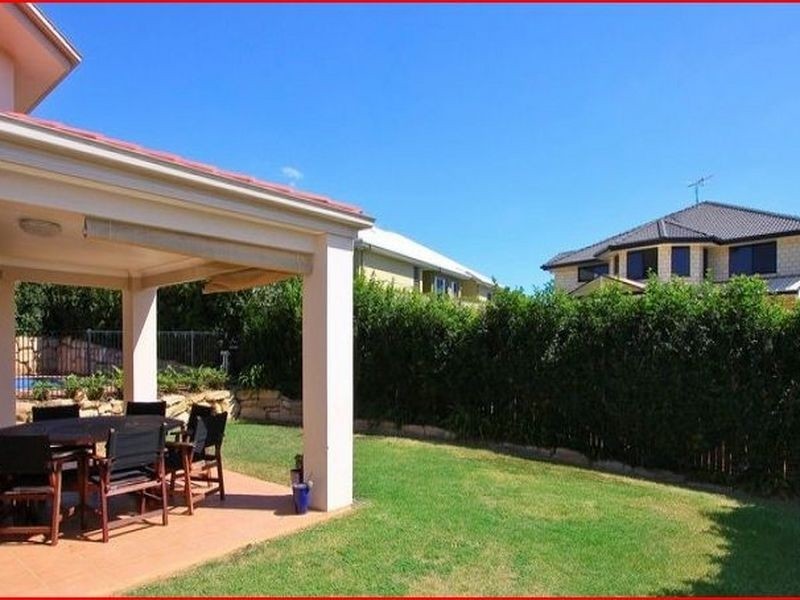 5 Mountain Ash Place, Brookwater QLD 4300