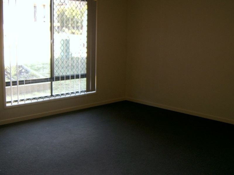 67 Opossum Crt, Springfield Lakes QLD 4300