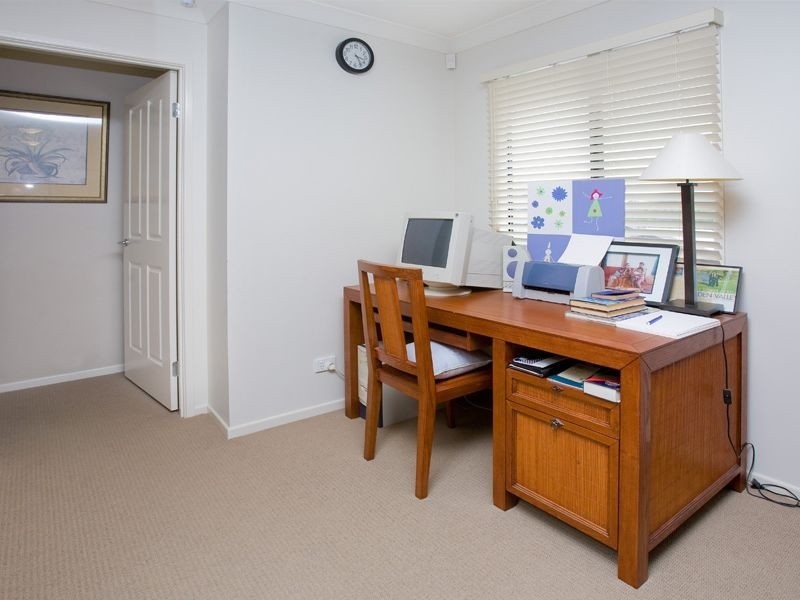 14 Ash Avenue, Springfield Lakes QLD 4300