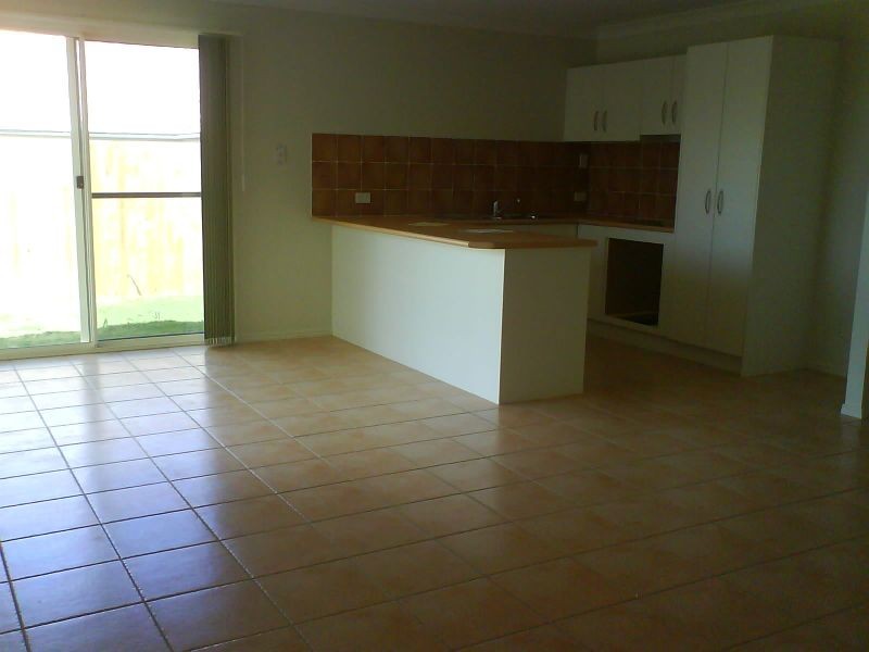 106 Anna Drive, Raceview QLD 4305