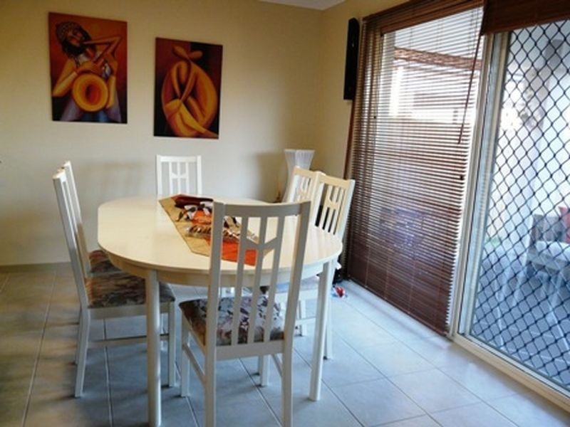 64 Carnarvon Avenue, Springfield Lakes QLD 4300