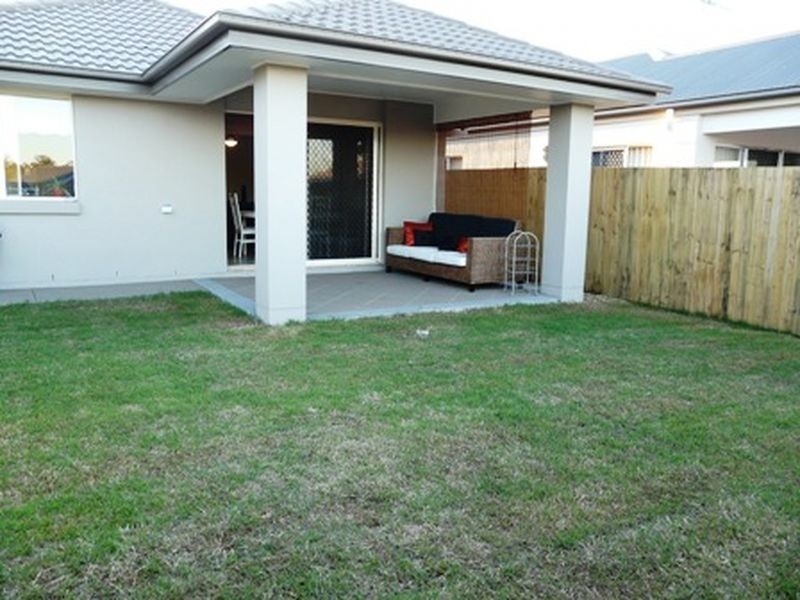 64 Carnarvon Avenue, Springfield Lakes QLD 4300