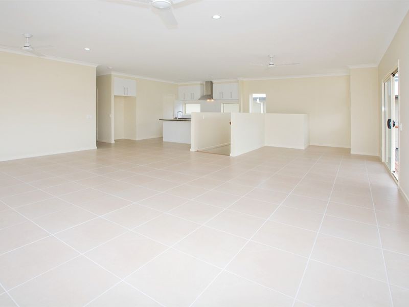16 Wharf Court, Springfield Lakes QLD 4300