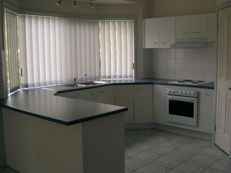6 Ellen Circuit, Springfield Lakes QLD 4300