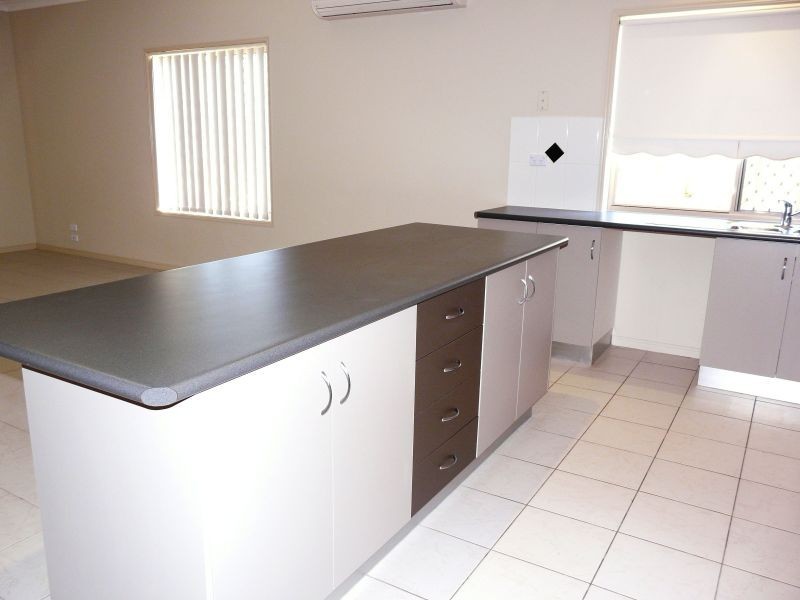 19 Inlet Lane, Springfield Lakes QLD 4300