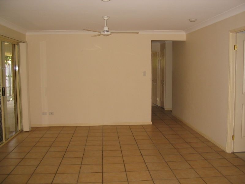 52 Montello Circuit, Springfield Lakes QLD 4300