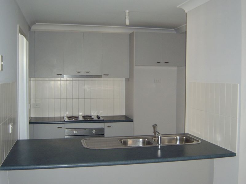 45 Creekside Drive, Springfield Lakes QLD 4300