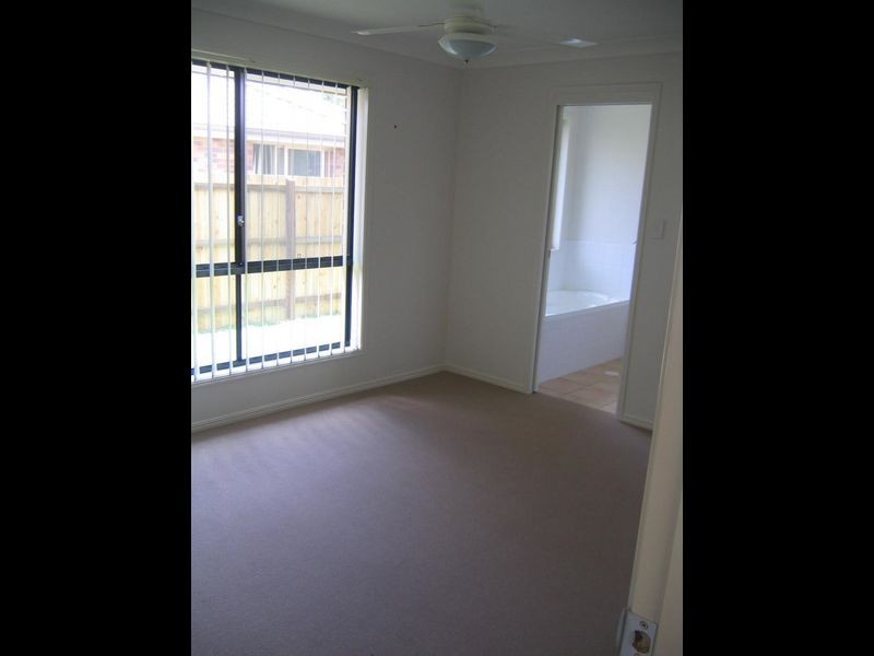 104 Anna Drive, Raceview QLD 4305