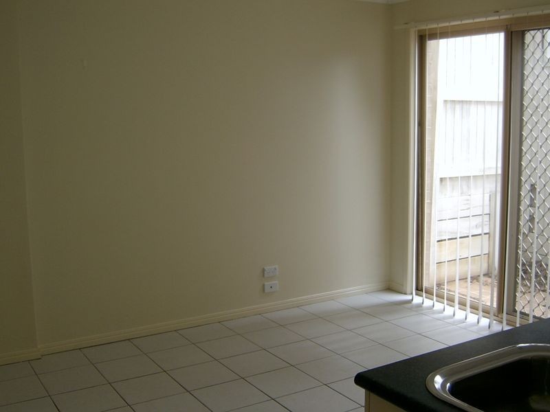 11/22 High Street, Forest Lake QLD 4078