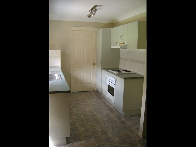 8 Highpeak Street, Springfield QLD 4300