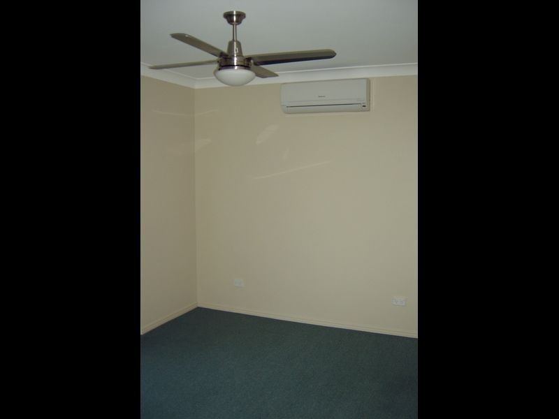 8 Highpeak Street, Springfield QLD 4300