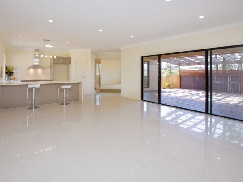 22 The Reach, Springfield Lakes QLD 4300