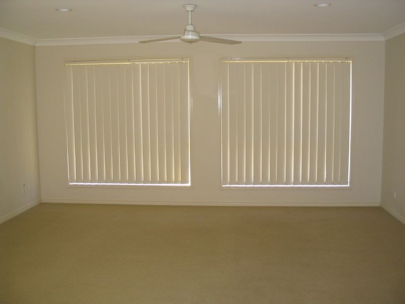 15 Alfred Place, Springfield Lakes QLD 4300