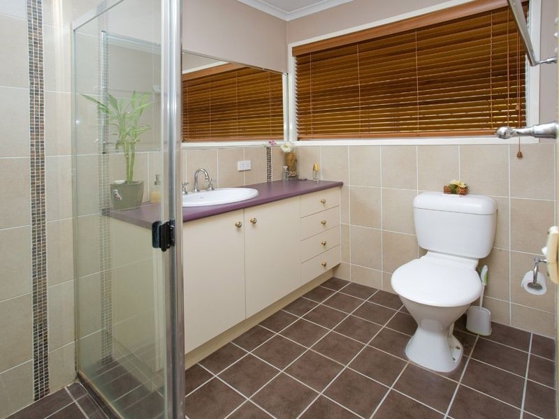 54 Kanangra Street, Redbank Plains QLD 4301